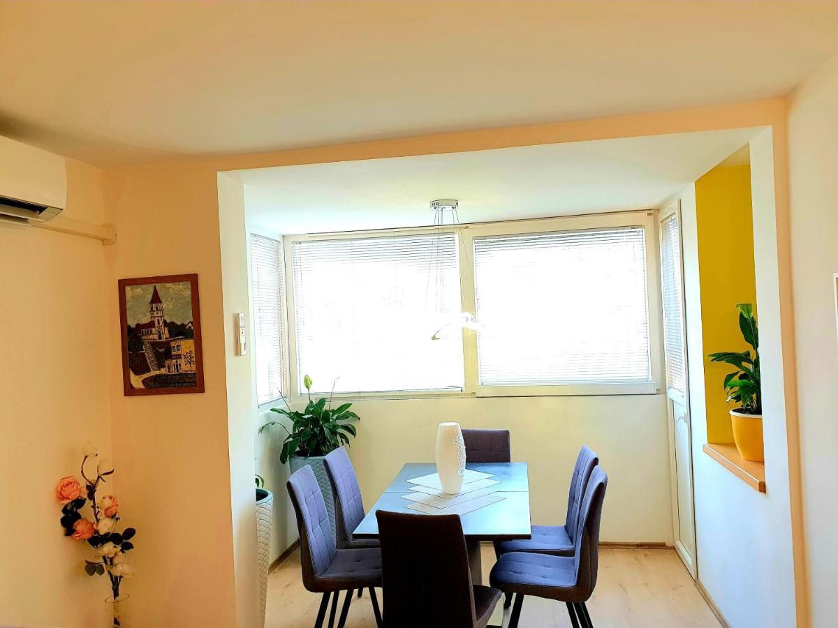 Lav Apartment Rovinj Bagian luar foto