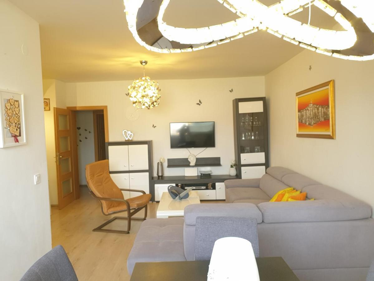 Lav Apartment Rovinj Bagian luar foto